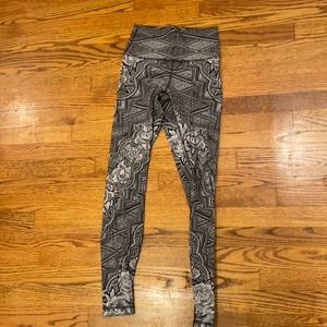 Lululemon Pattern Leggings